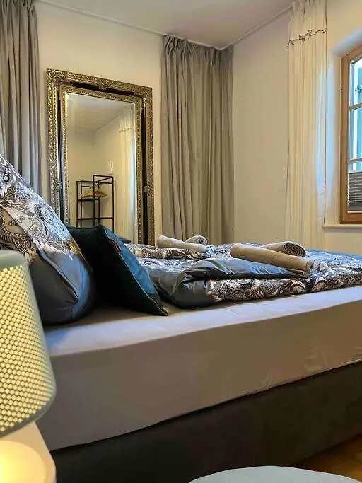 4Younic Glonn1 * Boxspring * Jacuzzi * Netflix*65“ 0*, Glonn